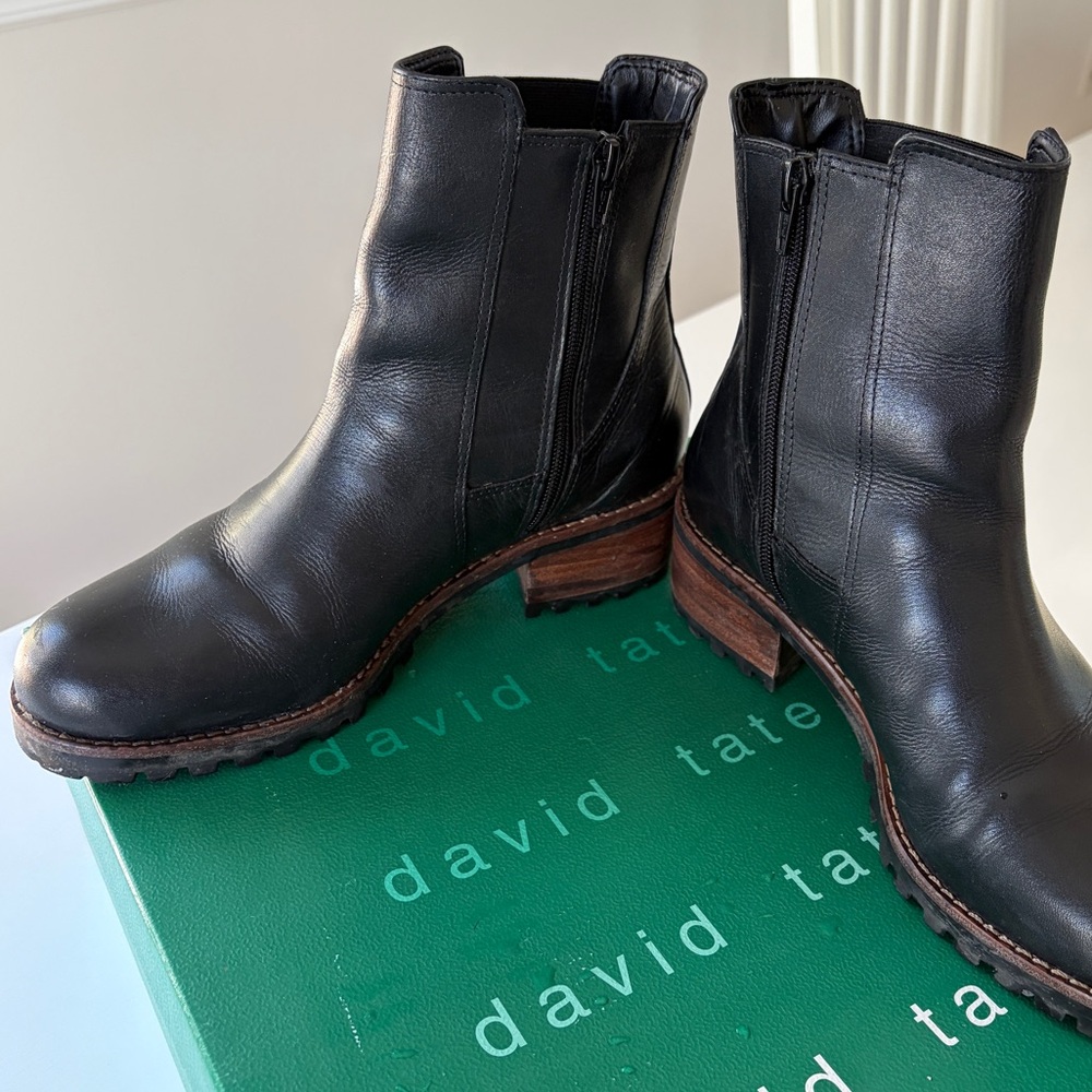 David Tate Black Chelsea Leather Boots